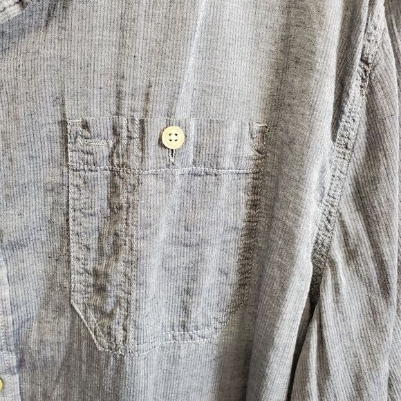 Just a cheap shirt gray blue chambray shirt - Picture 3 of 4